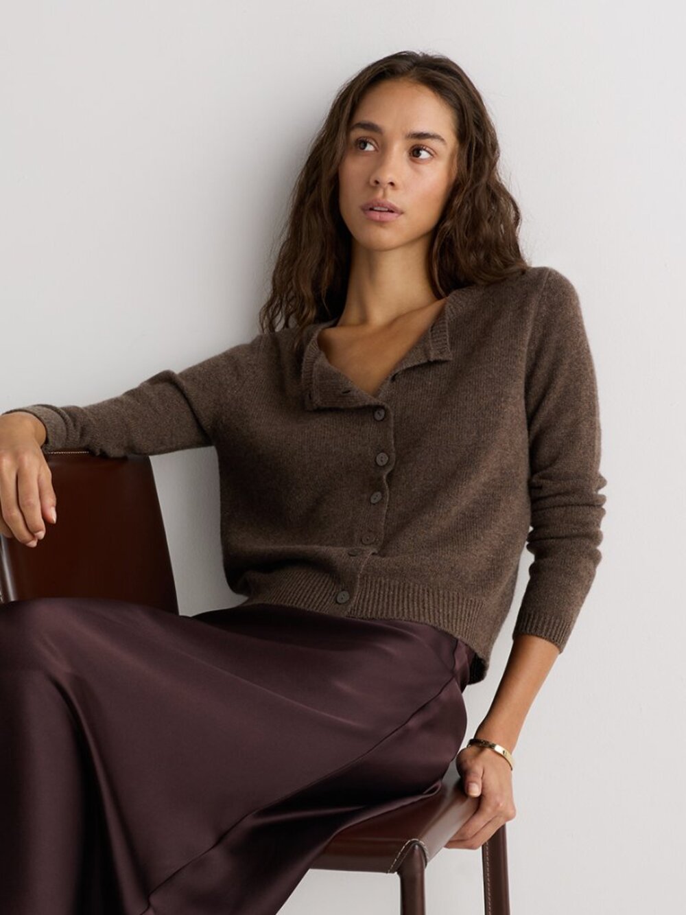 Cashmere Cropped Crew Cardigan in Heather Grey